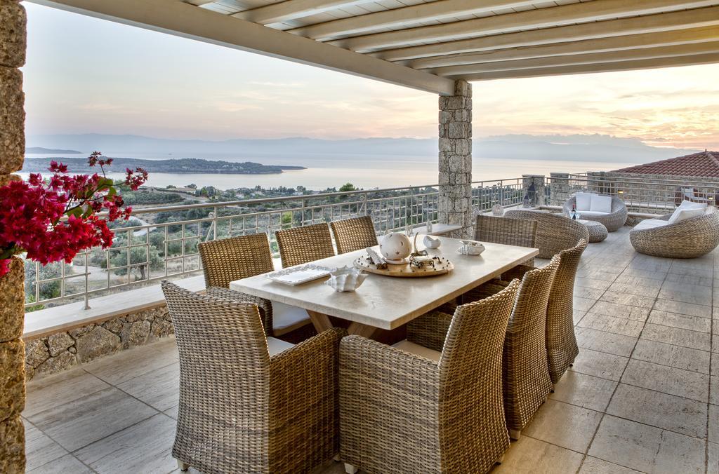 Angelico Vila Porto Heli Quarto foto