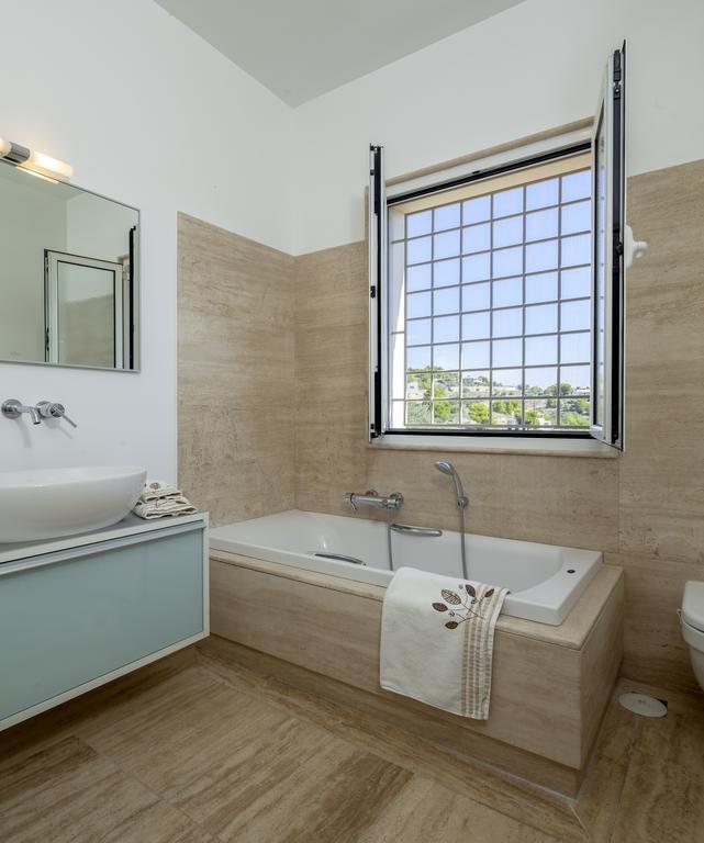 Angelico Vila Porto Heli Quarto foto