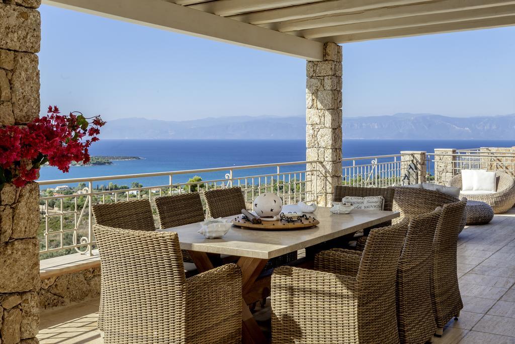 Angelico Vila Porto Heli Quarto foto